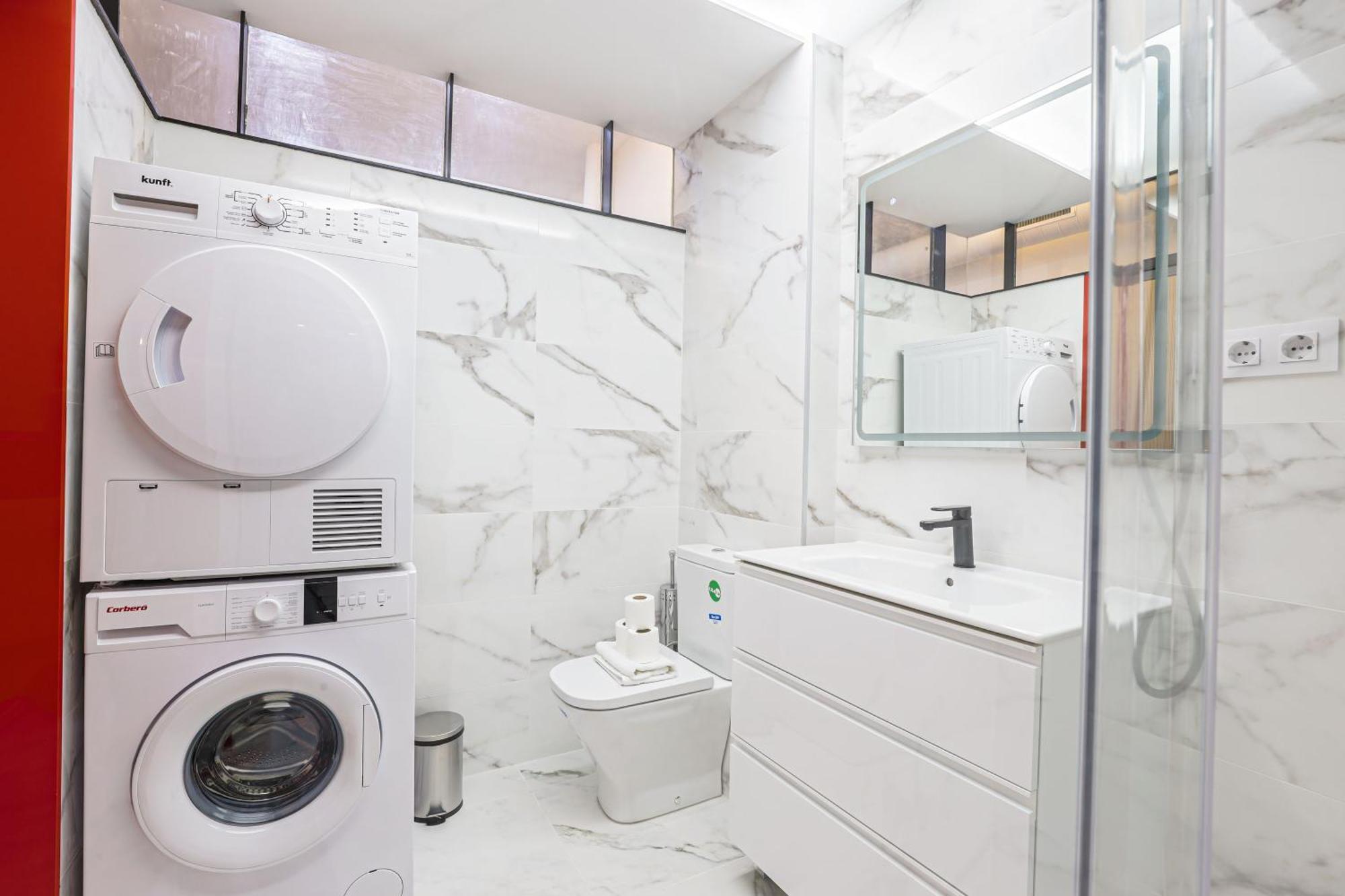 Alcam Les Corts Apartment Барселона Екстериор снимка